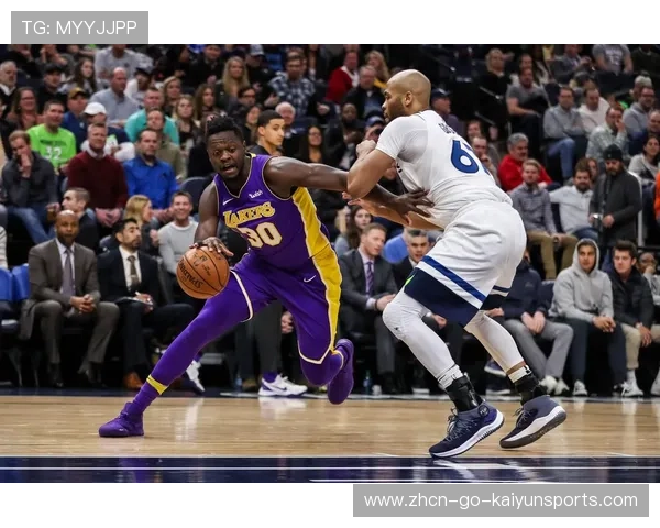 湖人新秀惊艳全场，引领未来篮球新风潮