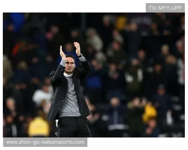 英超教练的语言艺术：如何激发球员潜力？