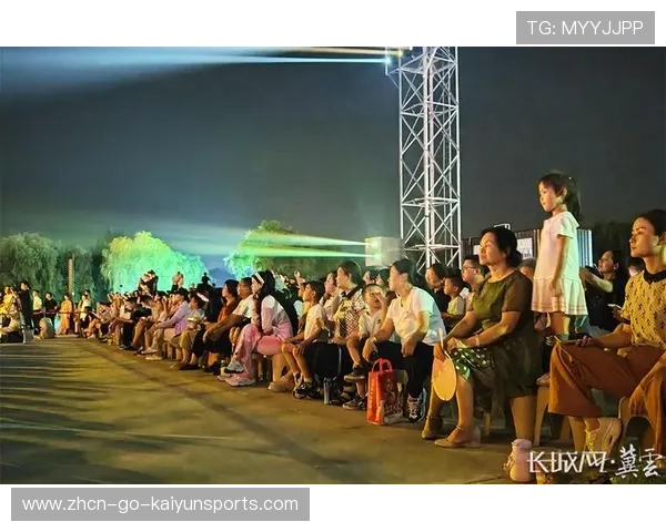 赛事转播引入多机位沉浸式观赛体验提升现场感受，大型沉浸式实景演出